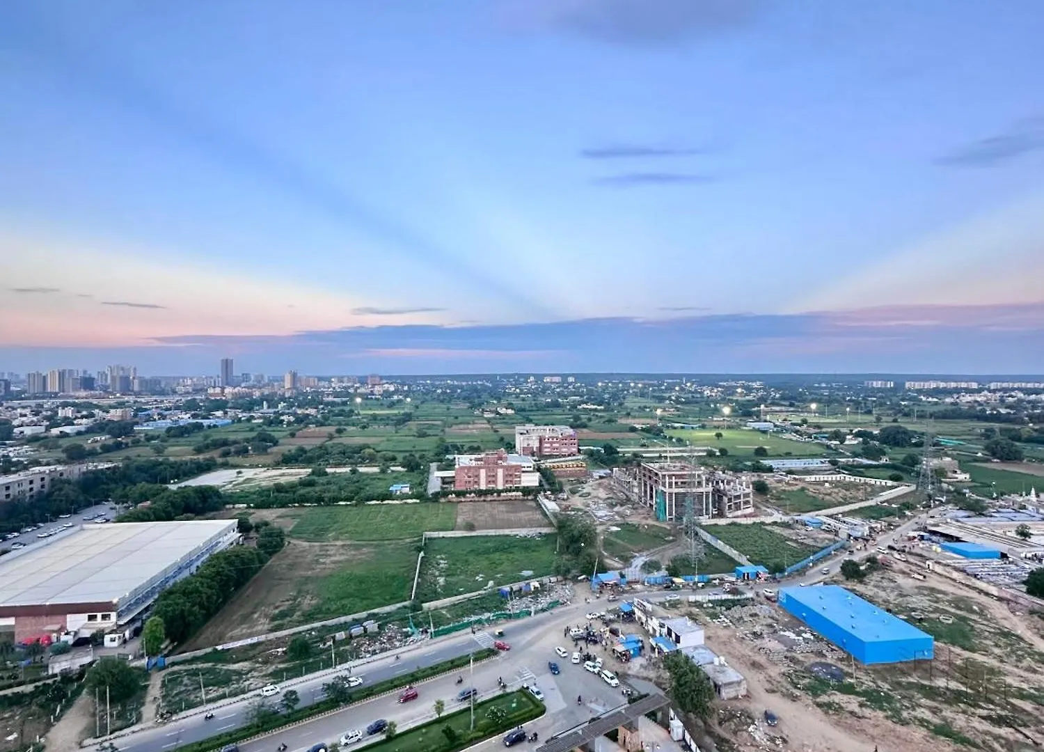 דירות גורגאון Luxe 2 Bhk With Stunning Views